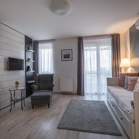 Aranymandula Apartmanok Balatonakali Exterior photo